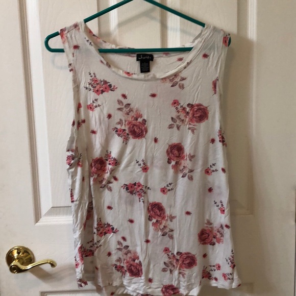 White Rose Tank - Picture 2 of 3